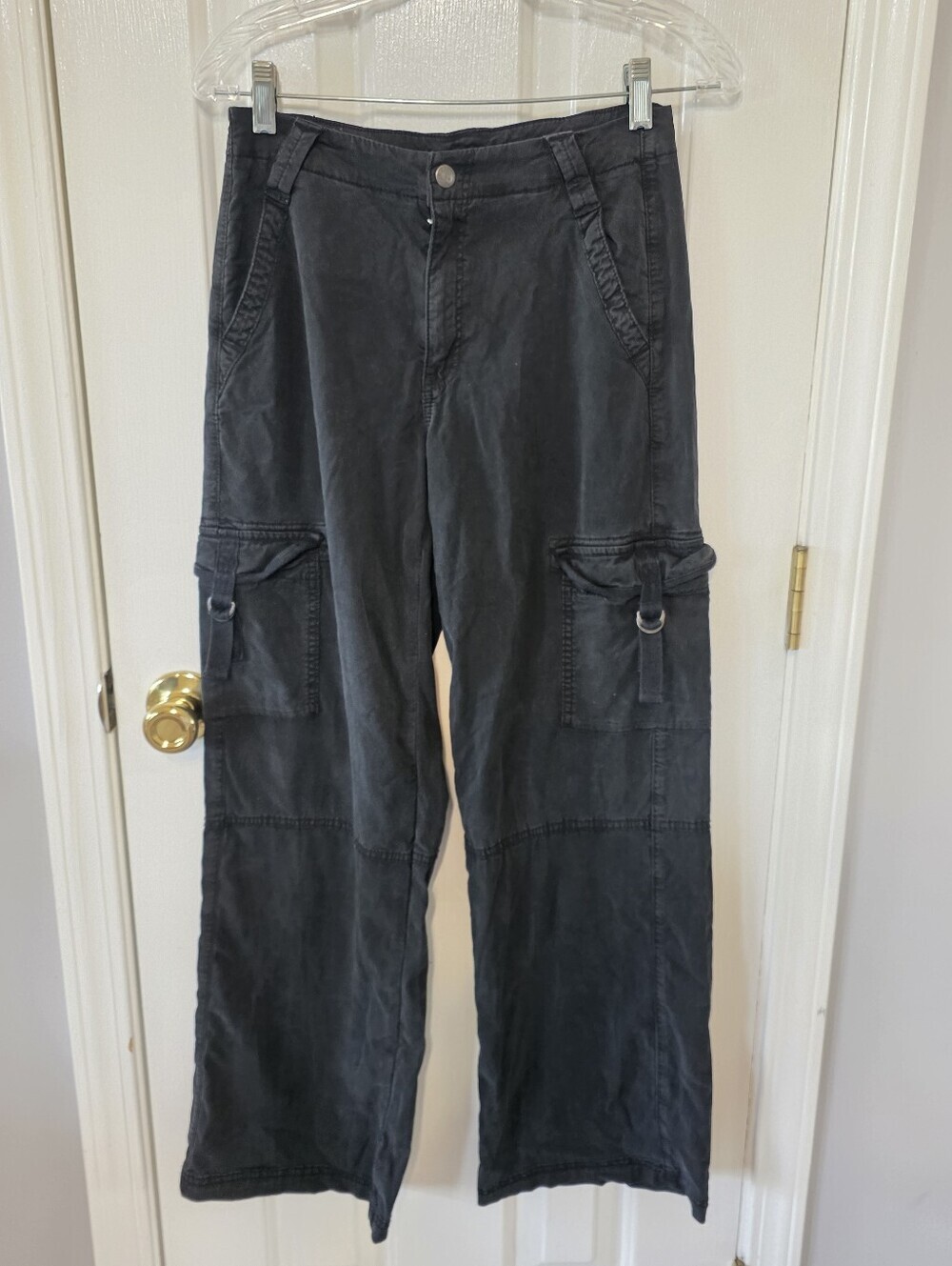 American Eagle Outfitters Black Cargo Pants Super Hi Rise Baggy Wide Leg 0 Reg